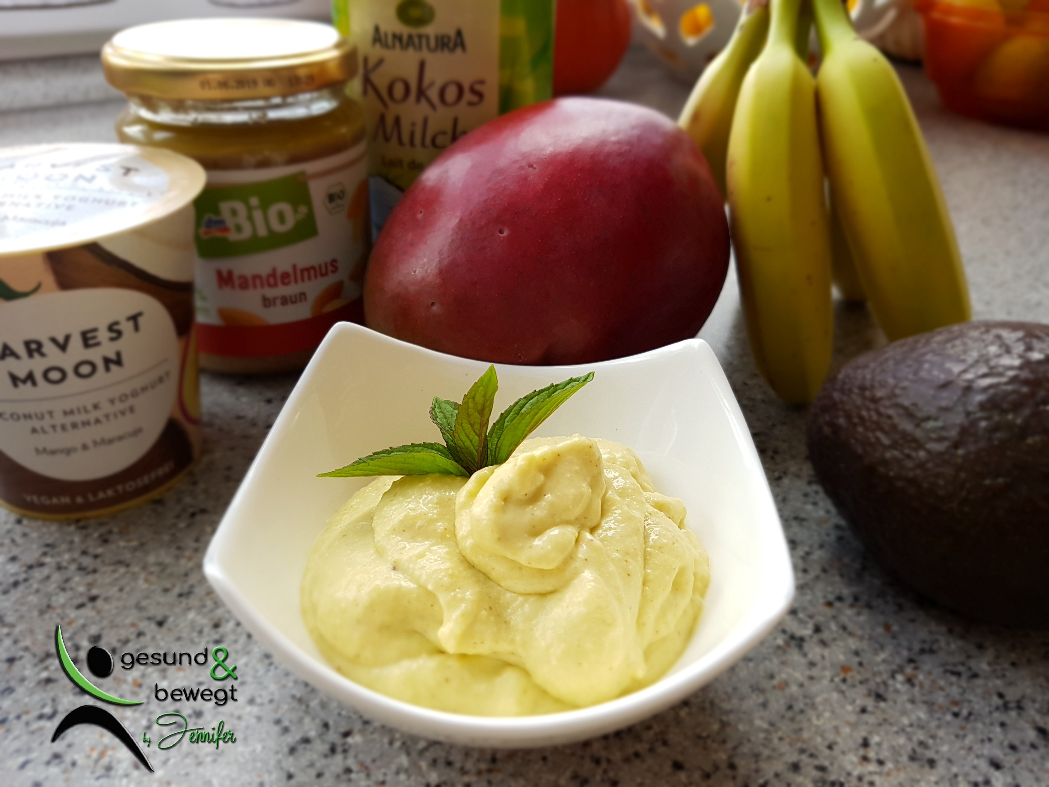 Mango Bananen Creme – Gesund und Bewegt by Jennifer Petz-Sekljic